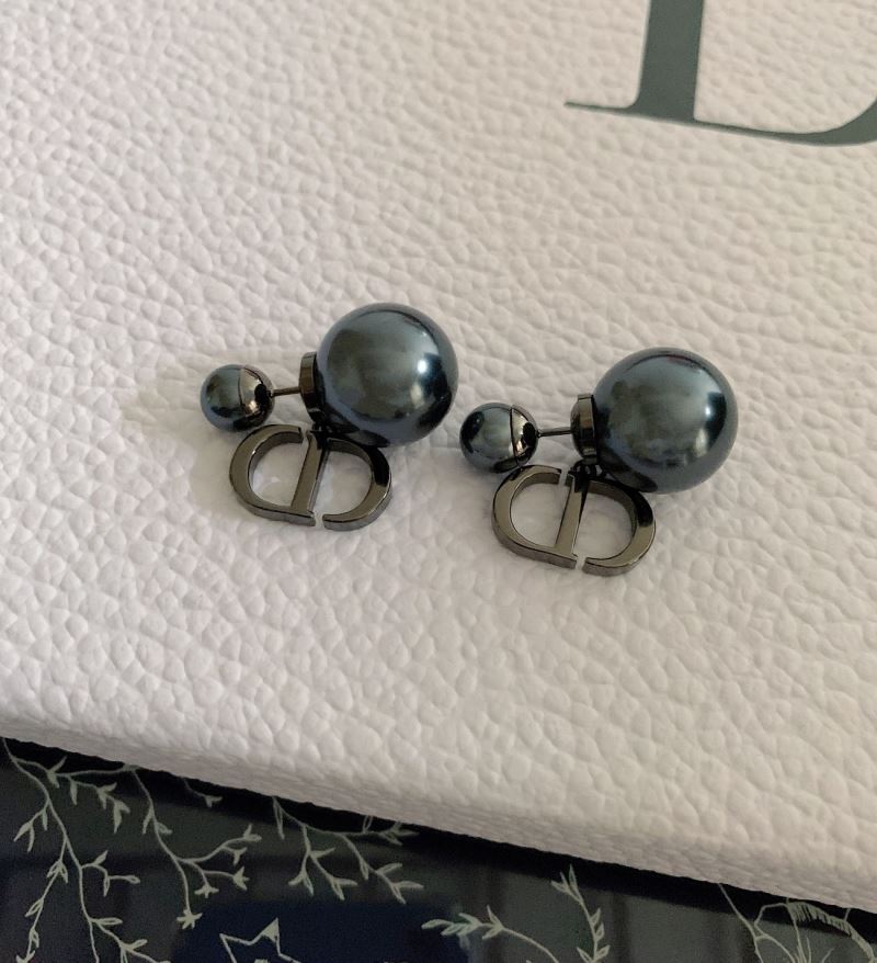 Christian Dior Earrings